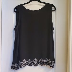 Black scalloped detail top